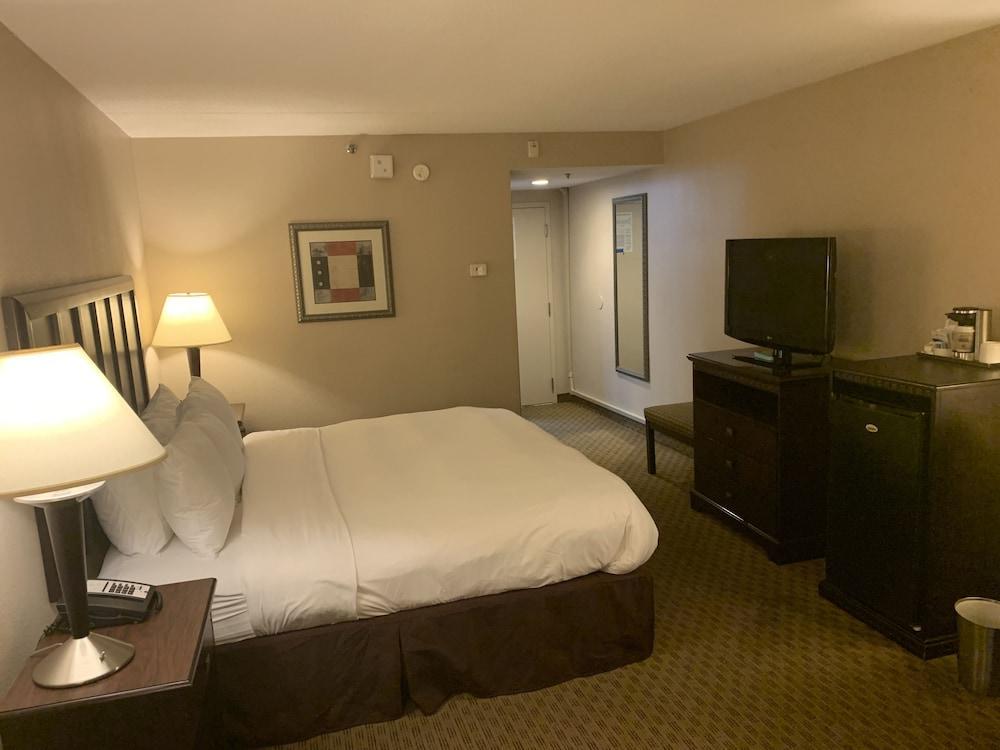 Doubletree By Hilton Fort Worth South Esterno foto