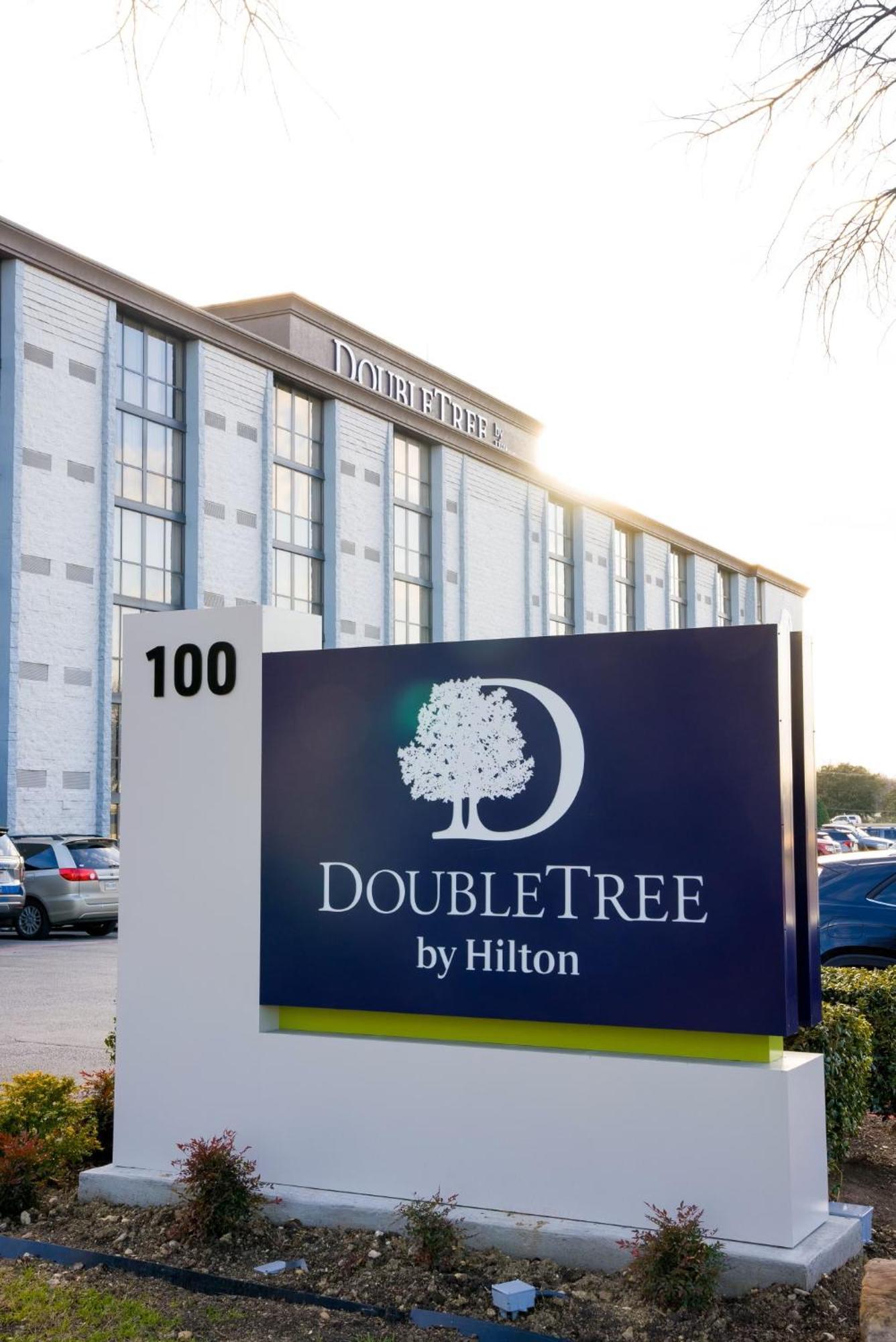 Doubletree By Hilton Fort Worth South Esterno foto